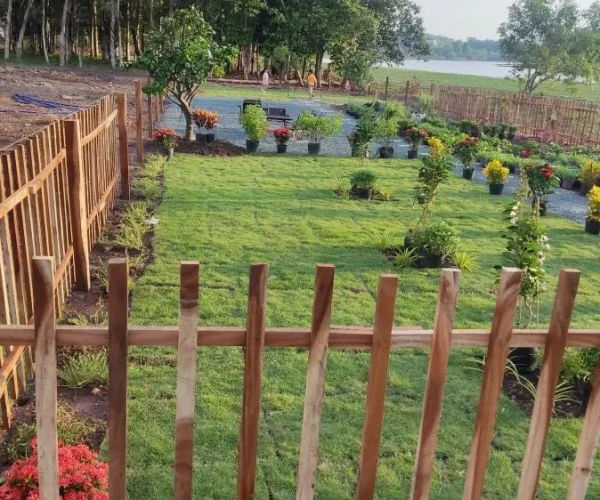 Công viên bờ hồ hớn quản